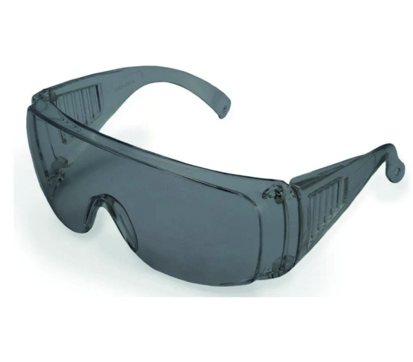 UNIC ECO DARK UNILENTE EN POLICARBONATO OSCURO CON PROTECCIÓN LATERAL Y VENTILACIÓN DIRECTA BOUYAN